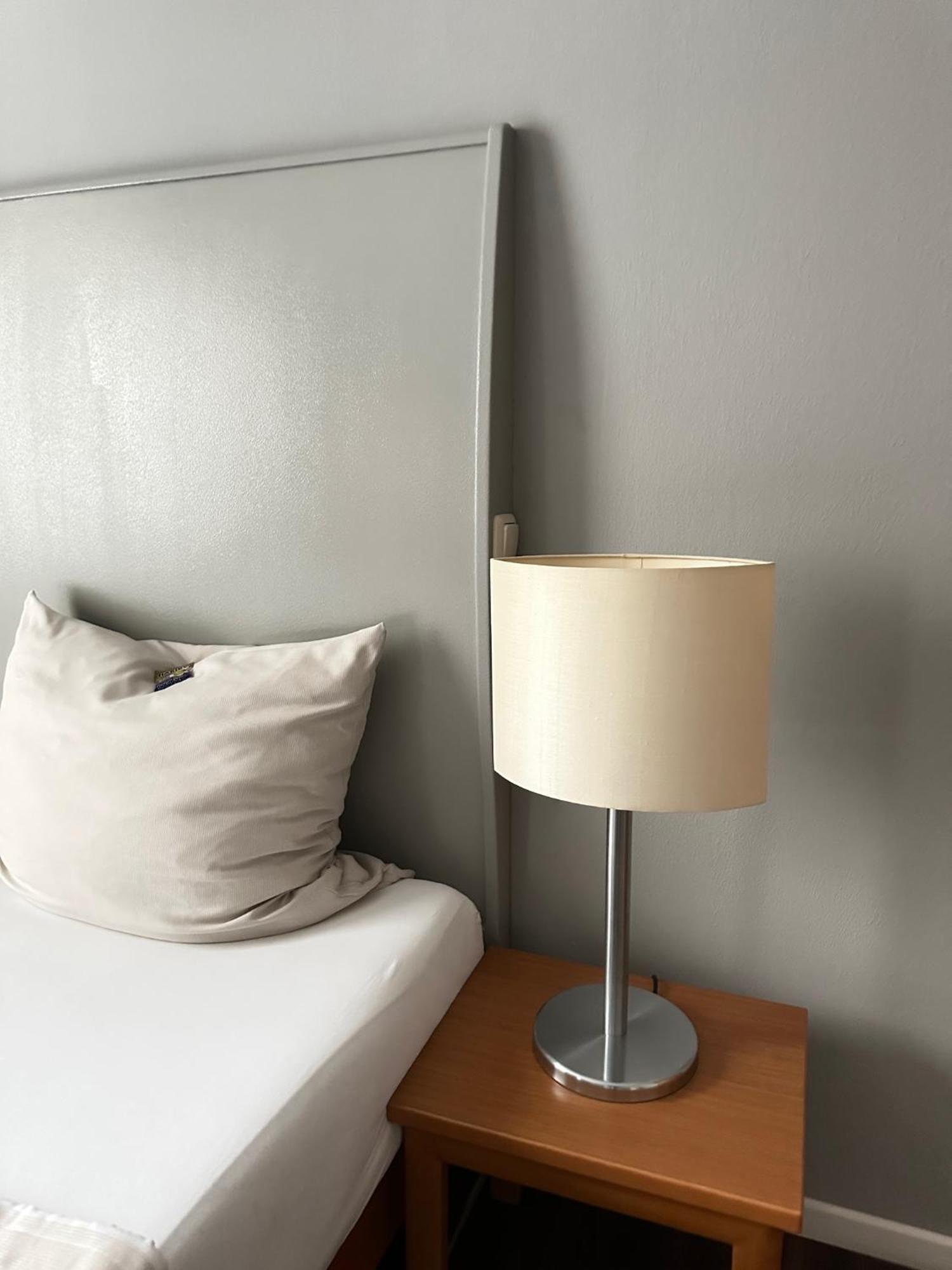 Hotel Ambiente Dortmund Esterno foto